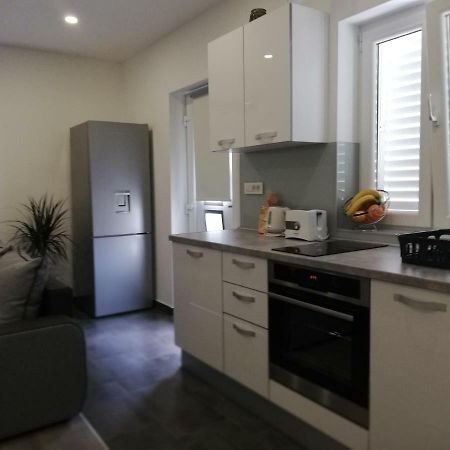 Modern Apartment Near Split & Trogir Kaštela Exterior foto